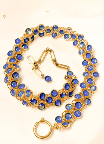 Chocker Blau