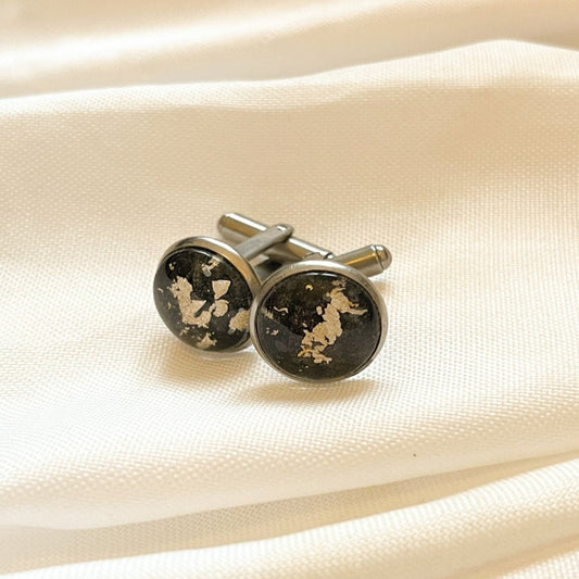 Boutons de manchettes or blanc